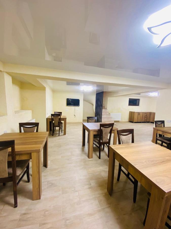Hotel Sunrise Kutaisi Exterior foto