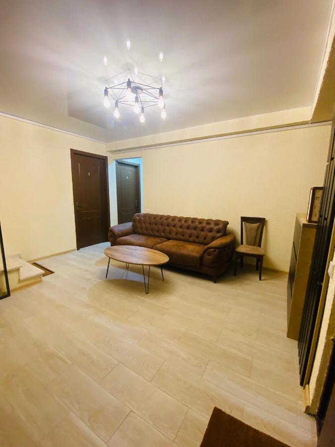 Hotel Sunrise Kutaisi Exterior foto