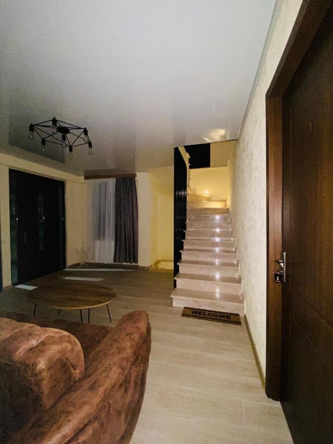 Hotel Sunrise Kutaisi Exterior foto